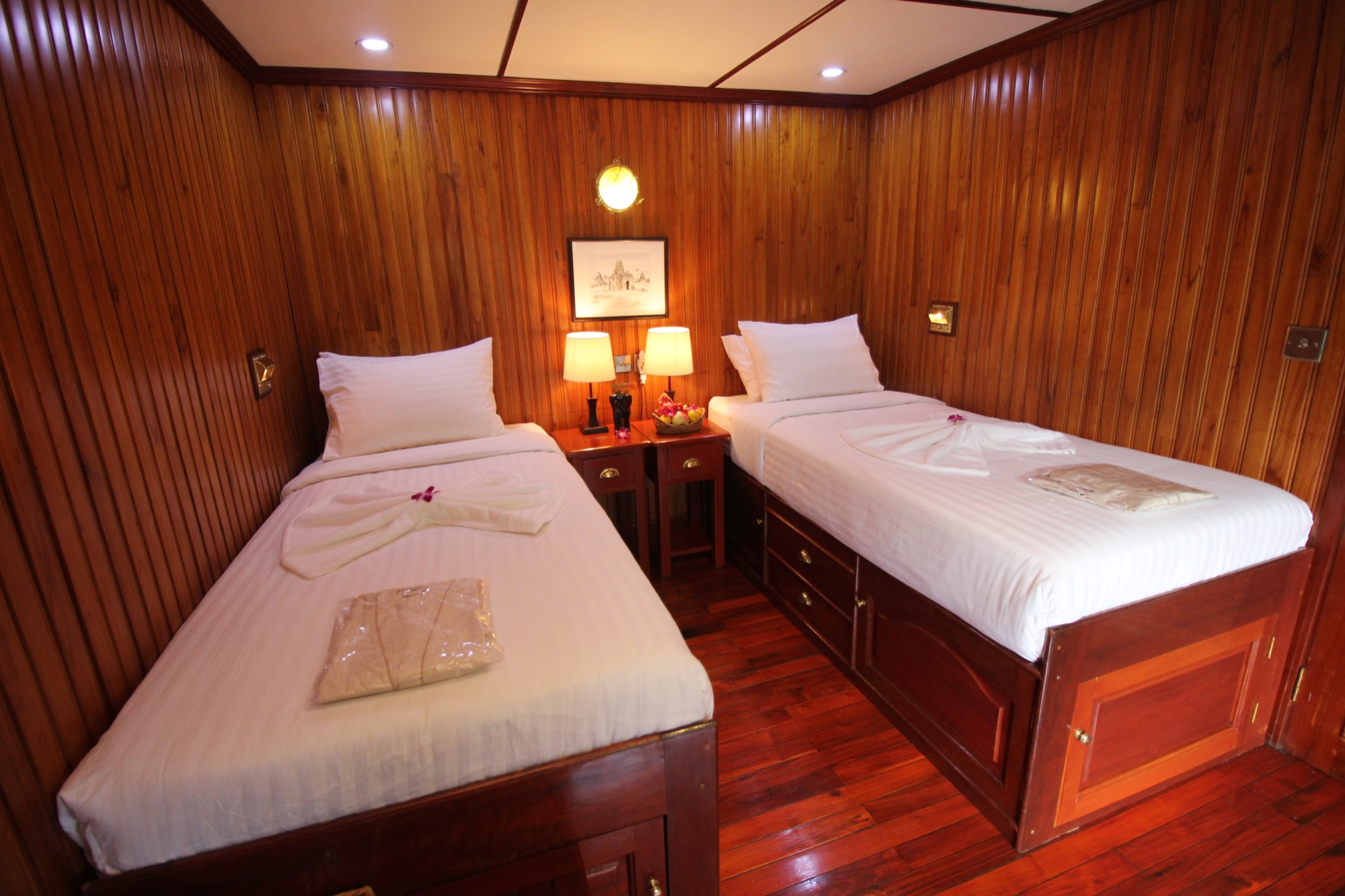 Pandaw RV Orient Pandaw Cabin 7.jpg